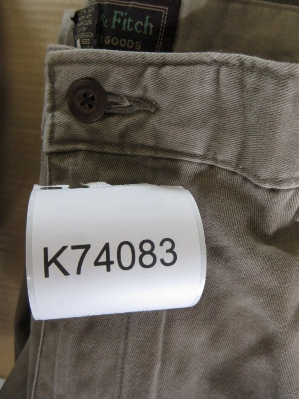 VTG Abercrombie & Fitch Pants 38X32 Chino Baggy 90s Pleated Trousers - Picture 11 of 11